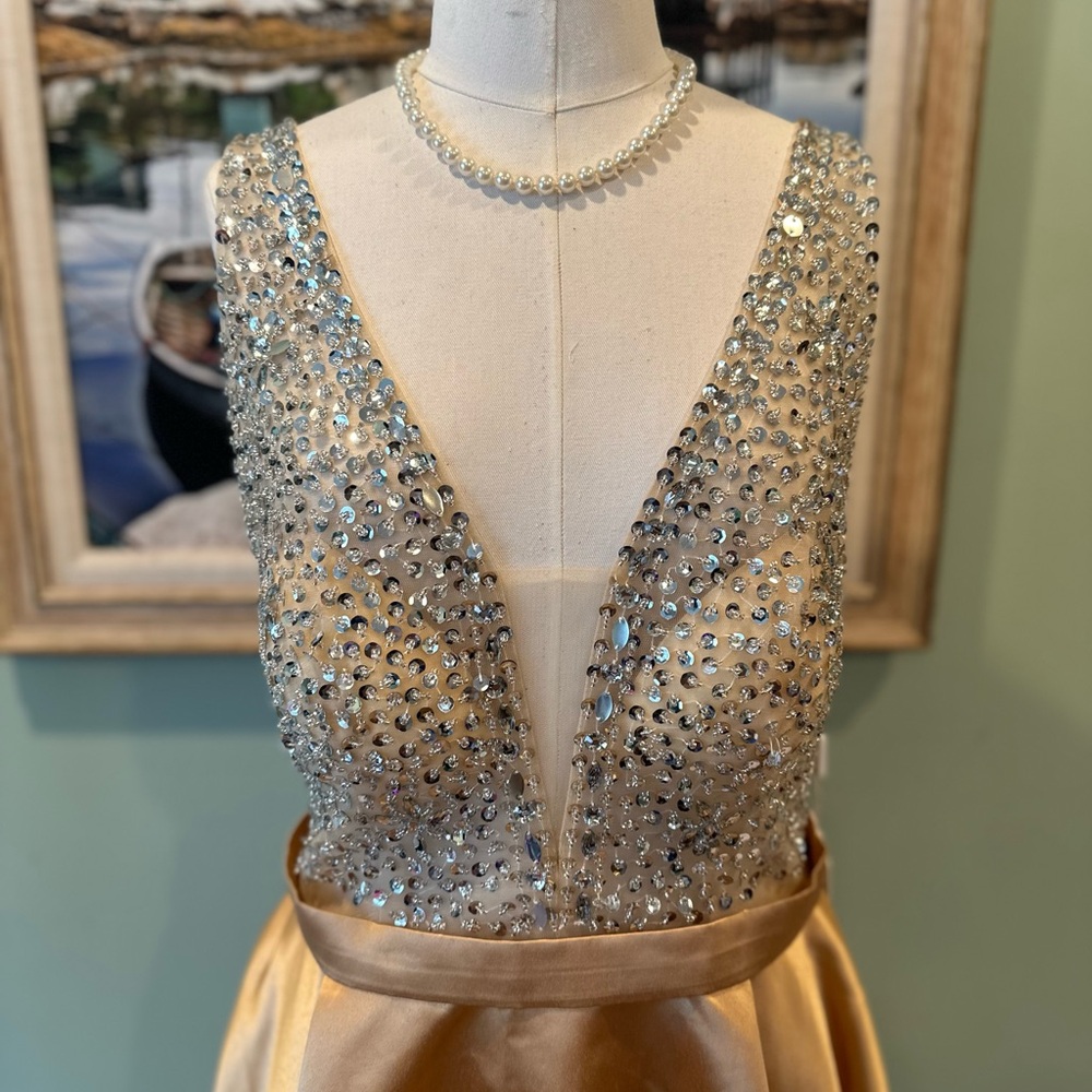 Cocktail Dress - Picture 4 of 6